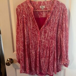 Kim Rogers Pink and White Blouse with Mandarin Collar and Relaxed Fit